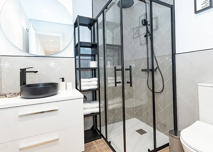 Acogedor En Centro By Rent Me * Estepona