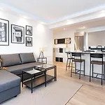 아파트 Acogedor En Centro By Rent Me