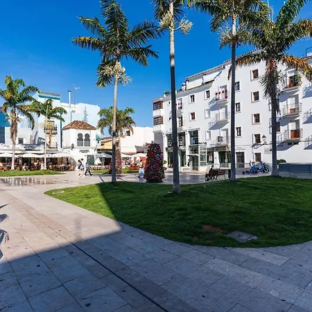 Acogedor En Centro By Rent Me Appartamento