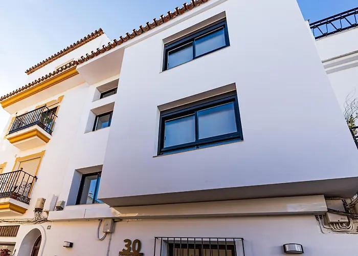 Acogedor En Centro By Rent Me * Estepona