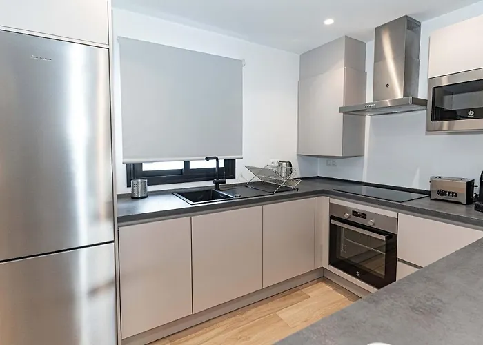 Acogedor En Centro By Rent Me * Estepona