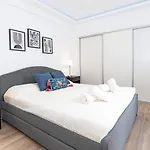 Acogedor En Centro By Rent Me * Estepona
